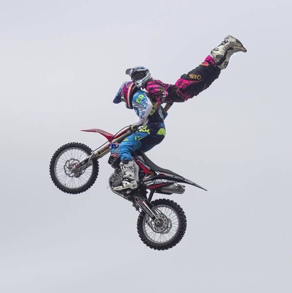 A nap videója: Az őrült FMX testvérpár