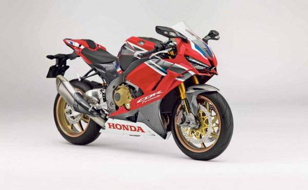 Erősebb lesz az új 2019-es Honda Fireblade