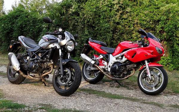 Lehet egy Café-Racer népmotor? Suzuki SV650X teszt