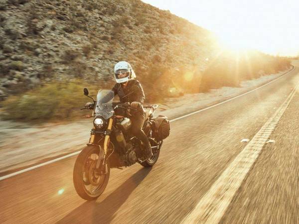 Az Indian bemutatta az új FTR1200 modelljének kiegészítőit - EICMA 2019
