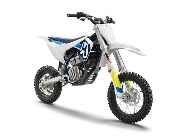 A Husqvarna nem csak egy új benzines, de egy elektromos modellt is piacra dob - EICMA 2019