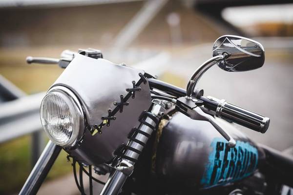 Café Kedd: Igazi igényes huligán HD softail motorátépítés hazai műhelyből