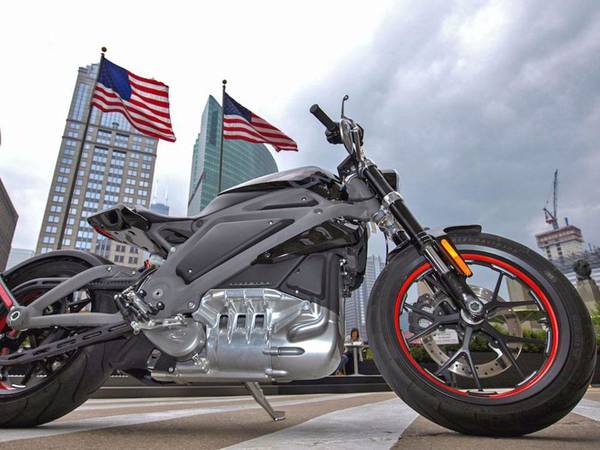 Twist and go! Harley-Davidson Live Wire menetpróba