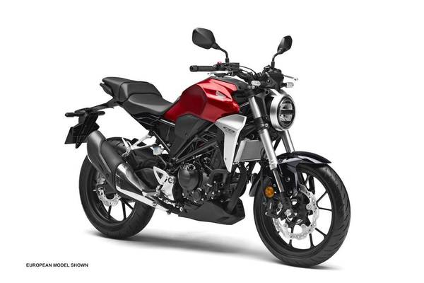 Már jövőre jönne az új Honda CBR300RR?