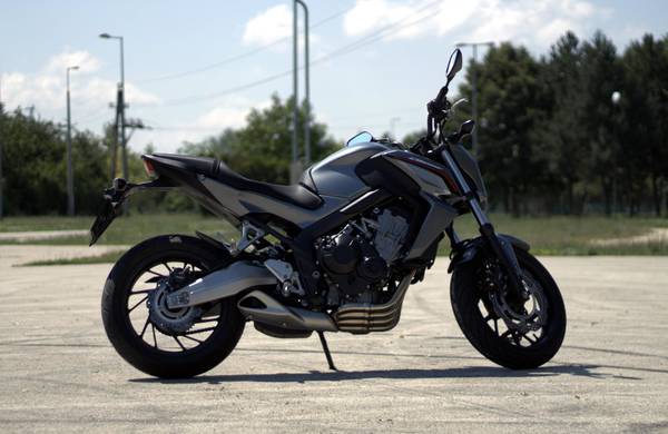 Ti írtátok: Racionális Hornet? Honda CB650F teszt