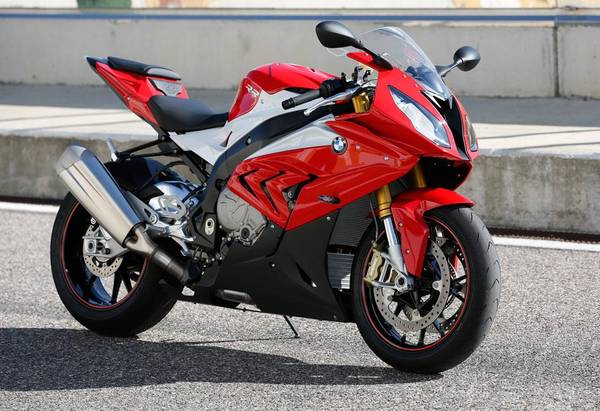 Az új BMW S1000RR - 199 lóerővel