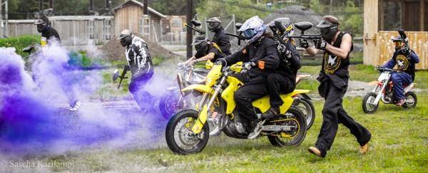 Hétvégi mozi: Paintball, motorral...