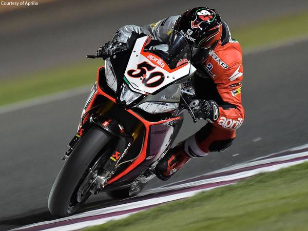 WSBK: Aprilia vébécím, a Kawánál áll a bál