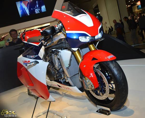Honda, EICMA: RC213V-S és True Adventure