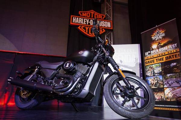 Mutatós Harleyk a Mobilitáson