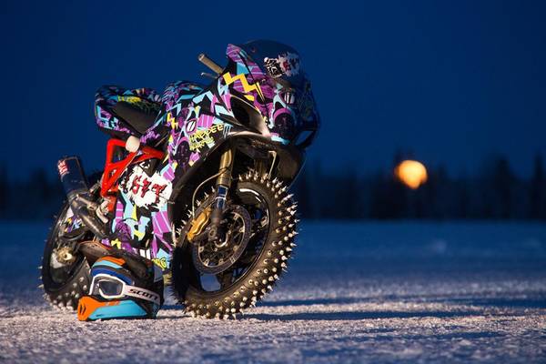 A nap videója: GSX-R a jégen