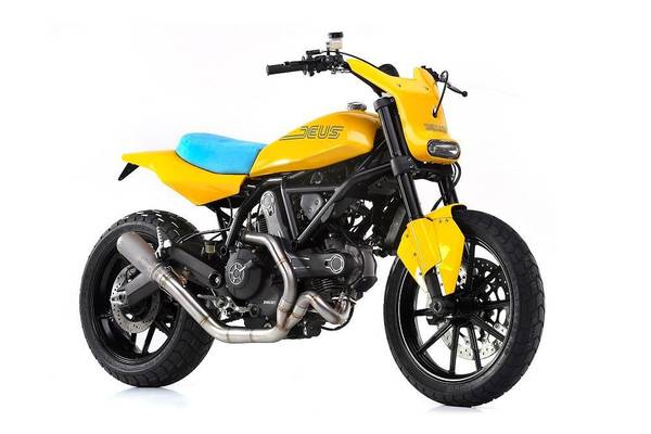 Máris átépítettek 3 Ducati Scramblert