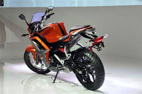 Egyre közelebb az EBR/Hero 250-es