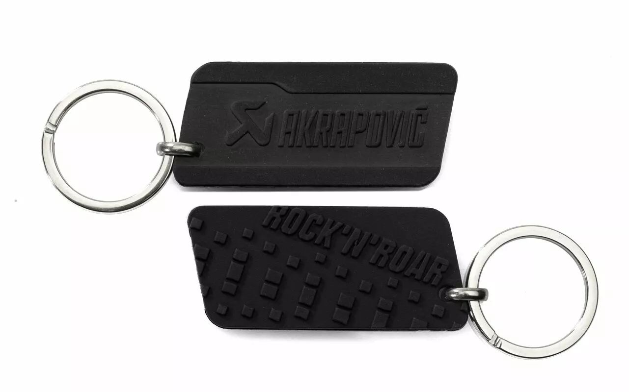 AKRAPOVIC 802040 kulcstartó 0