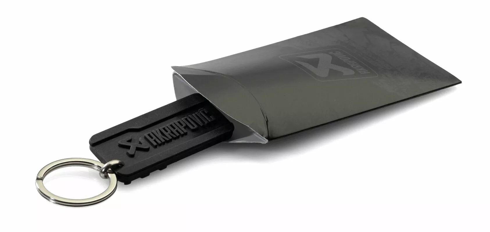AKRAPOVIC 802040 kulcstartó 2