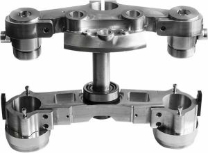 Motor trike MTFS-0044 6° gereblyézett hármas fa készlet Első futómű