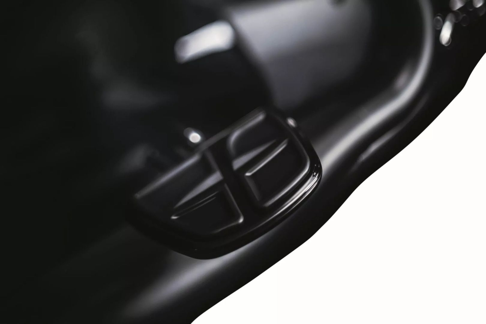 Kuryakyn KUR7613 Kinetic™ mini táblák Lábtartó 1