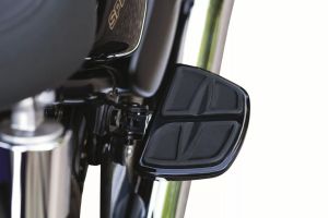 Kuryakyn KUR7613 Kinetic™ mini táblák Lábtartó 2