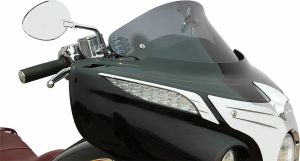 Klock werks KW05-05-0040 Flare™ indiai szélvédő Szélvédő, plexi, fejidom