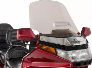 Slipstreamer T-166VC Gold Wing Tourshield Szélvédő, plexi, fejidom