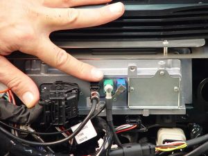 J & m FPA-HCFM-P Passzív Flexpower ™ Hide-Away AM/FM antenna Rádió / URH 2