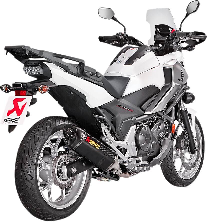AKRAPOVIC SLIP-ON vonal kipufogódob karbon szál Kipufogó dob - Slip On 0