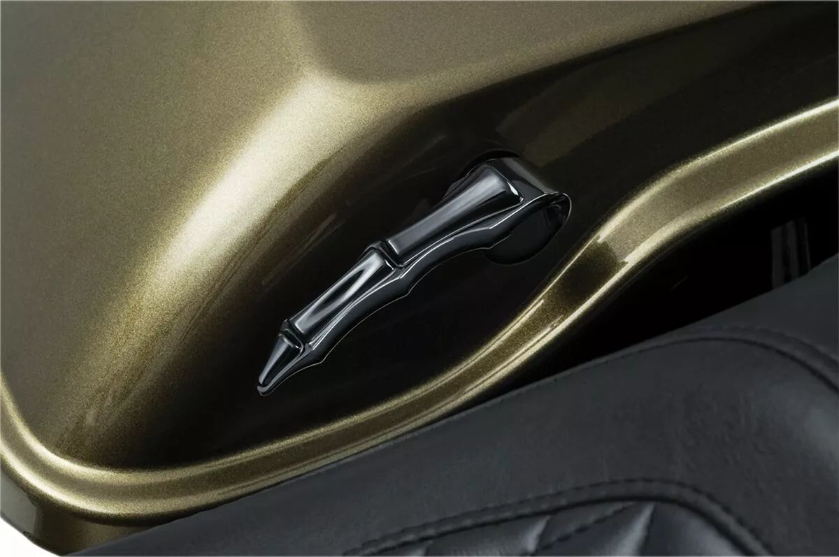Kuryakyn KUR5191 SADDLEBAGS & amp; Alkatrészek Oldaldoboz és alkatrészei 2