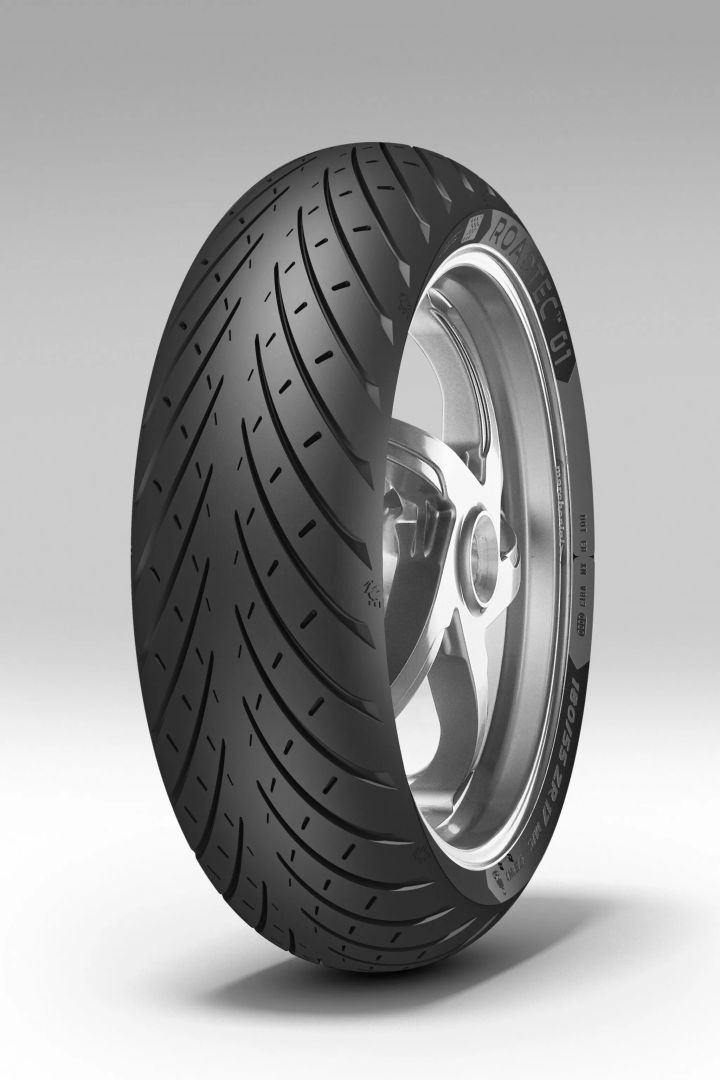 Metzeler 3242500 RoadTec 01 gumiabroncs Motorkerékpár gumiabroncs 0
