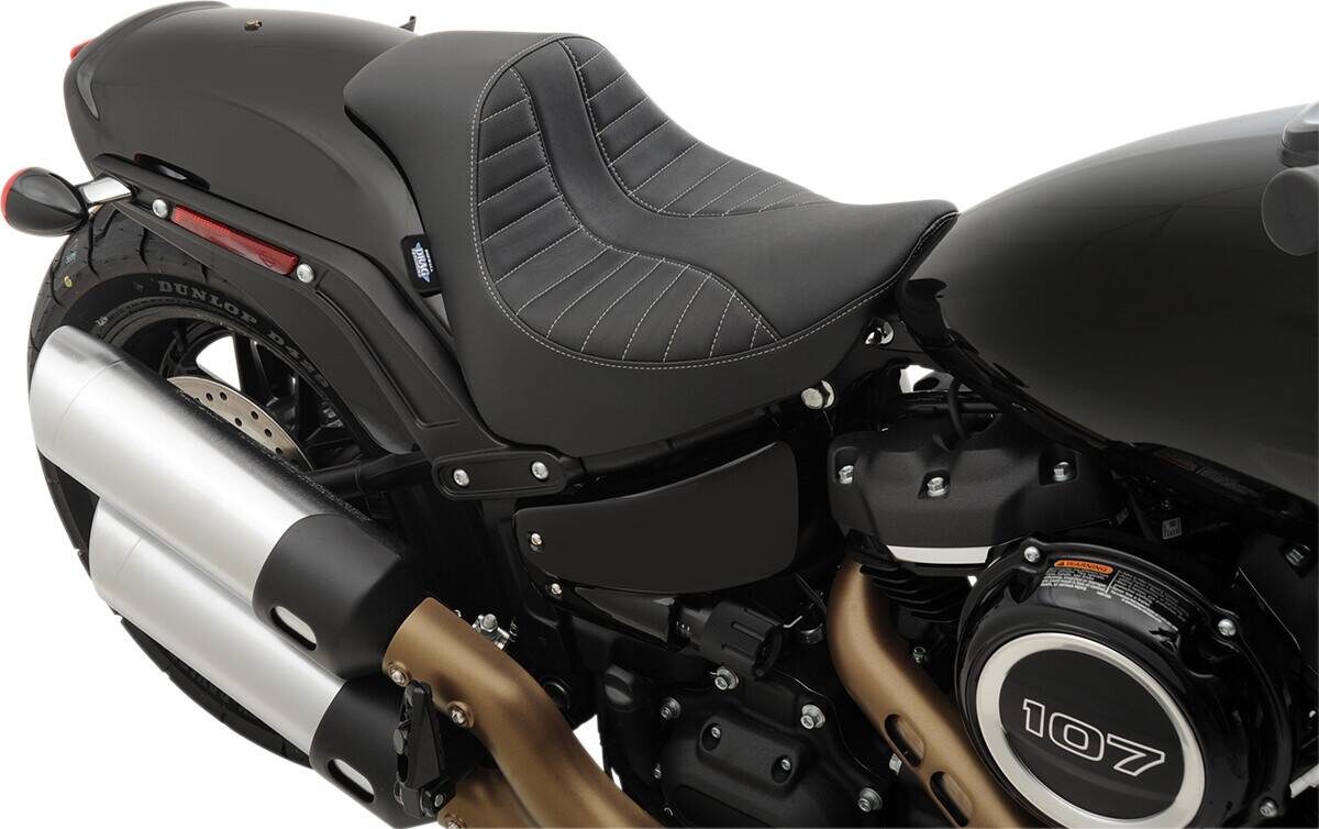 Drag specialties seats ülés SOLO SCRP SLV FXFB18 Ülés, nyereg 0