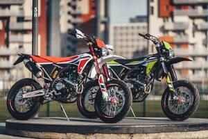 FANTIC XMF 125 Motard Performance 4T MY22 FANTIC motorkerékpár