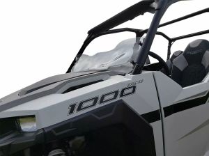 Klock werks KW05-01-0483-C UTV FLARE ™ szélvédő készlet Szélvédő, plexi, fejidom