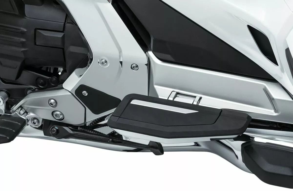 Kuryakyn KUR6760 Omni Passenger Transformer padlólap Lábtartó 0