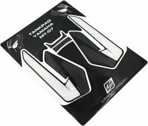 Uniracing K46025 tartálybetét Matrica