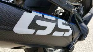 Uniracing K46601 lengőkar matricák Matrica 2