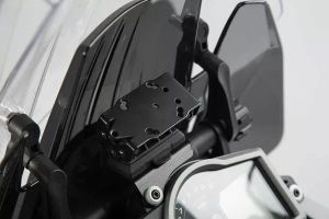 Sw-motech GPS.04.588.10000/B GPS-tartó a pilótafülkéhez Kormányra szerelhető kiegészítő