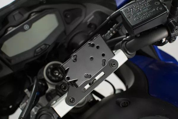 Sw-motech GPS.06.593.10000/B Crossbar GPS tartó Kormányra szerelhető kiegészítő 0