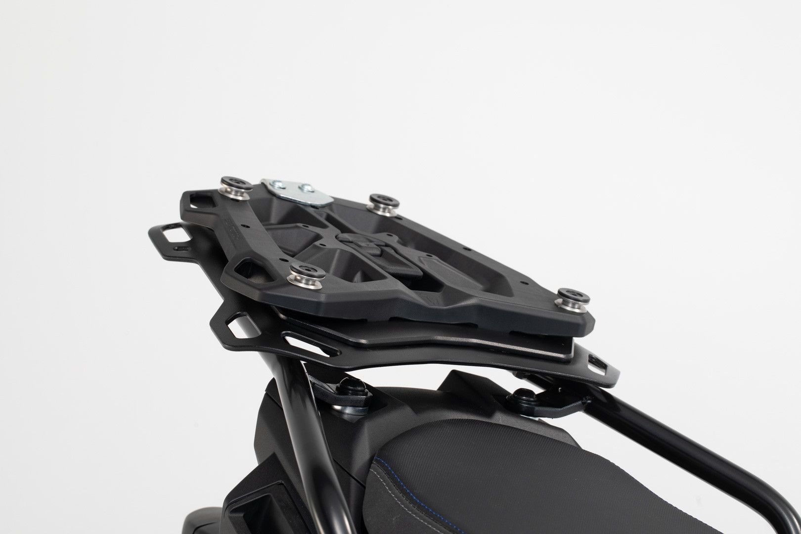 Sw-motech GPT.00.152.35000/B Adapterkészlet Adventure Rackhez Csomagtartó állvány motorkerékpárra 2