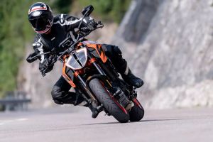 Continental 02445990000 ContisportAttack 4 gumiabroncs Motorkerékpár gumiabroncs 1