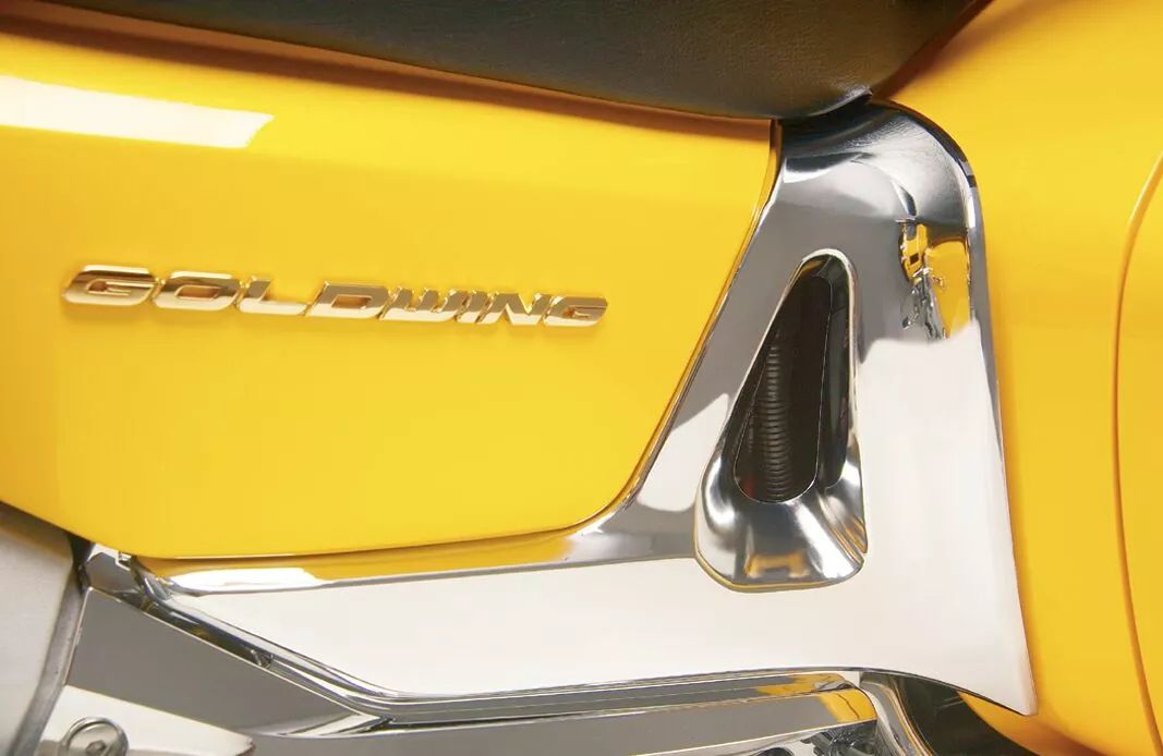 Show chrome 52-630 króm akkumulátor oldalsó burkolat Bukócső, blokkvédő, váz 1