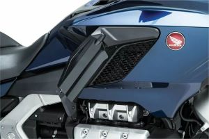 Kuryakyn KUR6579 AIR DEFLECTOR Szélvédő és karosszéria rögzítő alkatrész 4