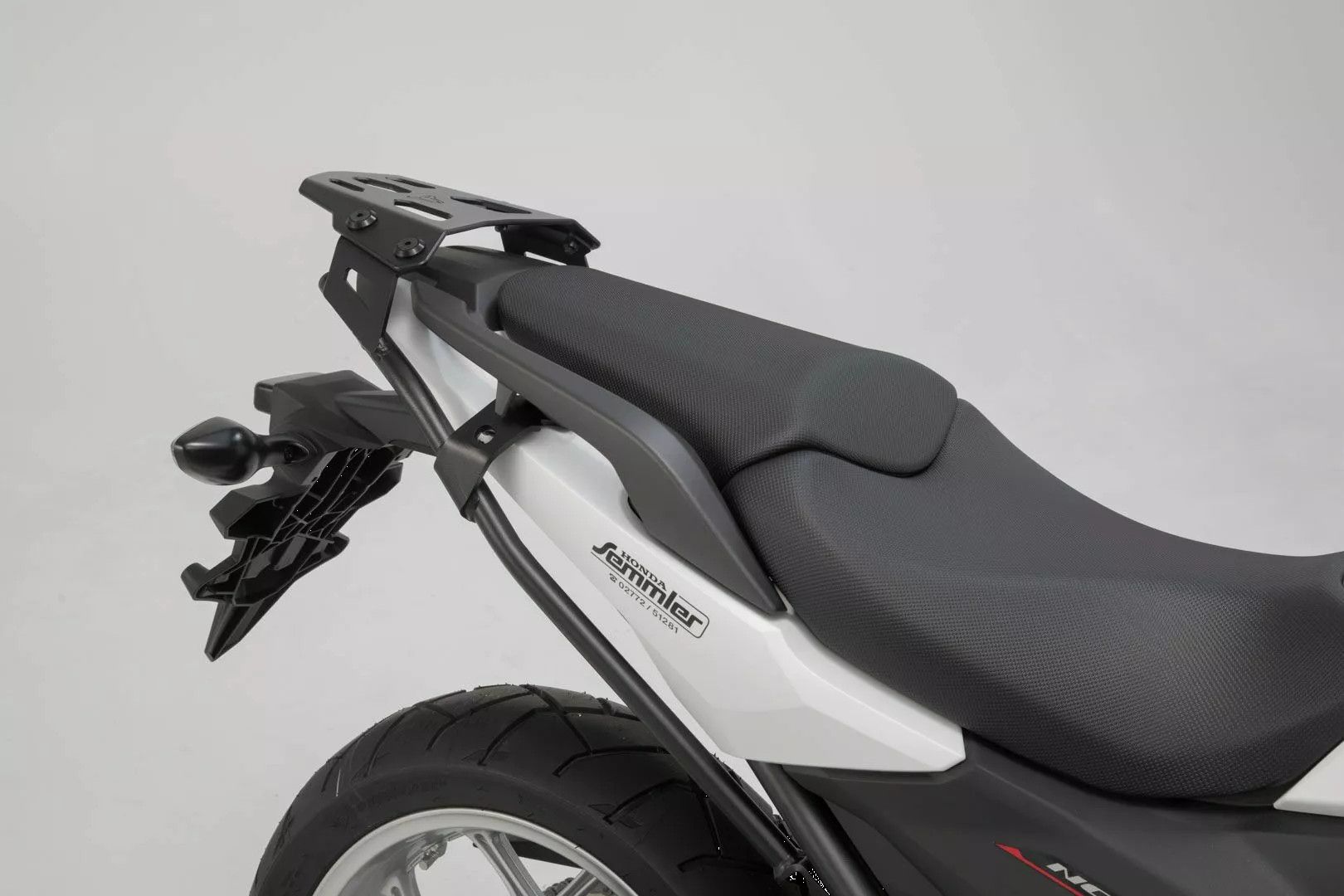 Sw-motech GPT.01.699.16001/B utcai állvány Csomagtartó állvány motorkerékpárra 3