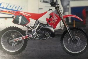 Tecnosel 11V01 üléshuzat Team Honda Üléspárna, üléshuzat, univerzális ülés