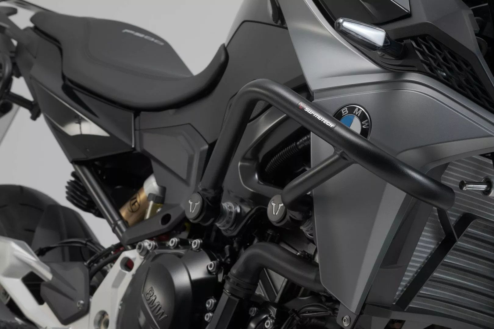 Sw-motech SBL.07.945.10000/B Crash Bar Sárvédő, vázvédő, idom 0