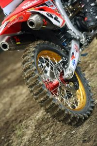 Pirelli 3659100 SCORPION ™ MX Soft gumiabroncs Motorkerékpár gumiabroncs 2