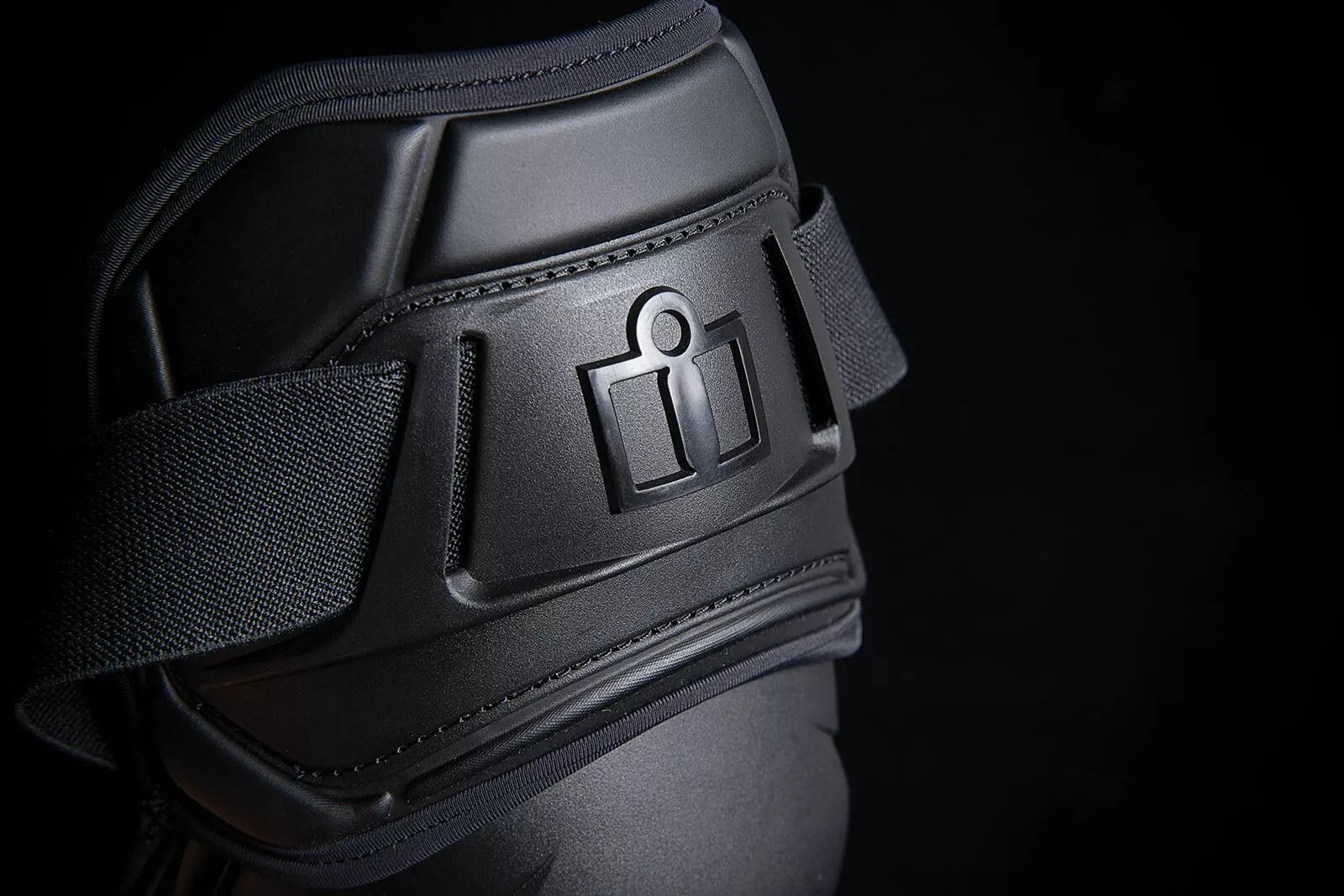 Icon 2704-0494 Field Armor 3 ™ térd Térdvédő 8