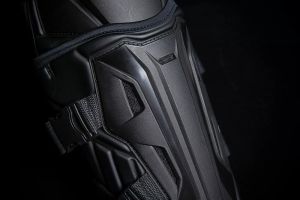Icon 2704-0494 Field Armor 3 ™ térd Térdvédő 7