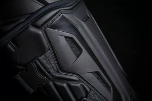 Icon 2704-0495 Field Armor 3 ™ térd Térdvédő 2