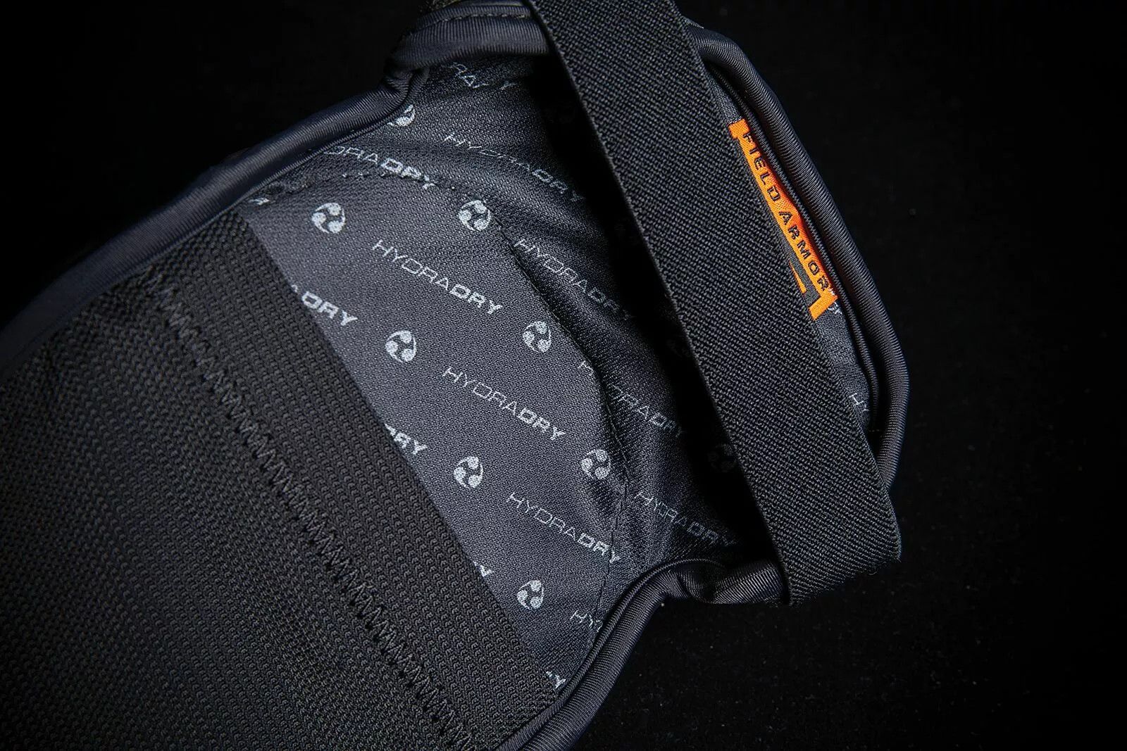Icon 2706-0208 Field Armor 3 ™ könyök Váll, könyök és csuklóvédő 3