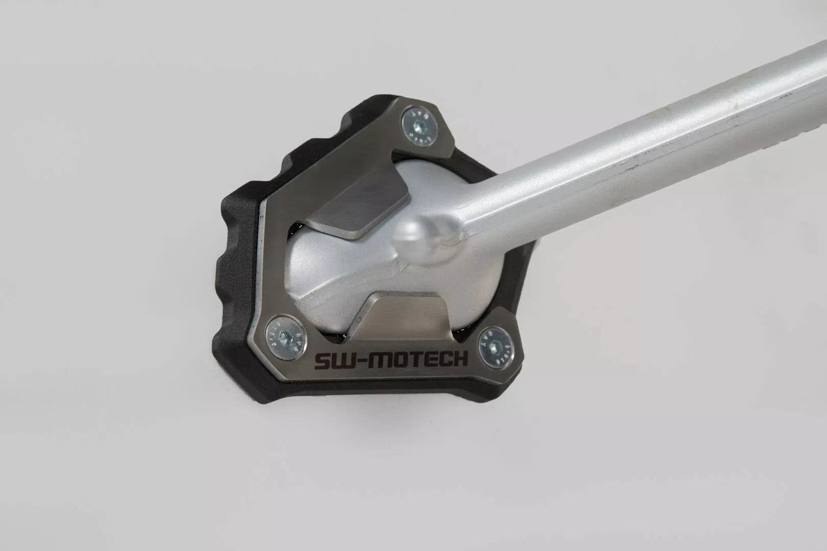 Sw-motech STS.11.929.10000 Oldalsó lábhosszabbító Bukócső, blokkvédő, váz 0