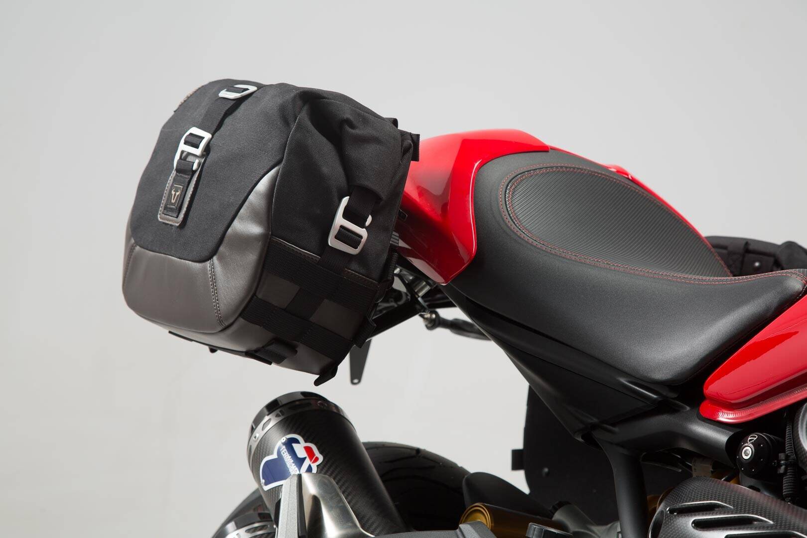 Sw-motech SIDEBAG SYS LEGEND LC Oldaldoboz és alkatrészei 0